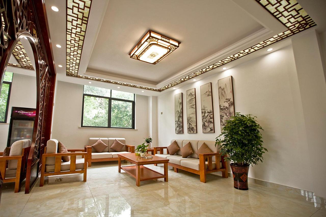 Huangshan North Station Huiting Boutique Hostel Shangchanglin Экстерьер фото